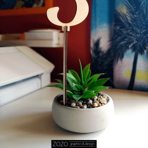 Esküvői asztalszámok - lézervágott fa (05)